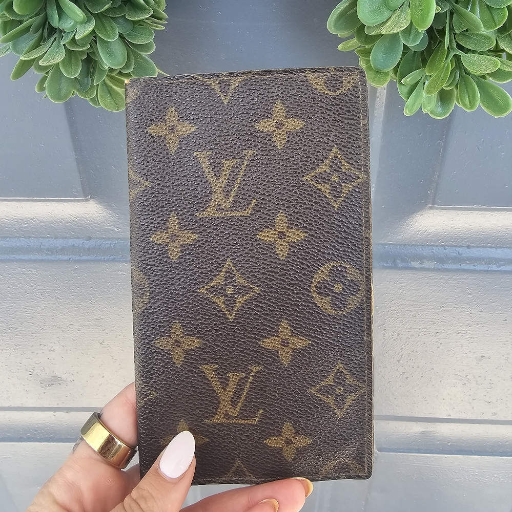 Louis Vuitton Monogram Checkbook Holder